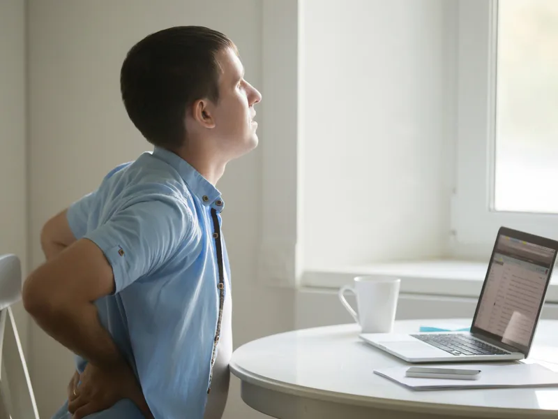 Melbourne Chiropractic Spine & Injury Center treating back pain in Palm Bay