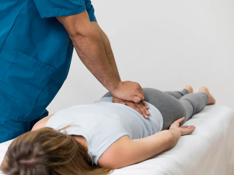 How Melbourne Chiropractic Spine & Injury Center treats hip pain in Palm Bay