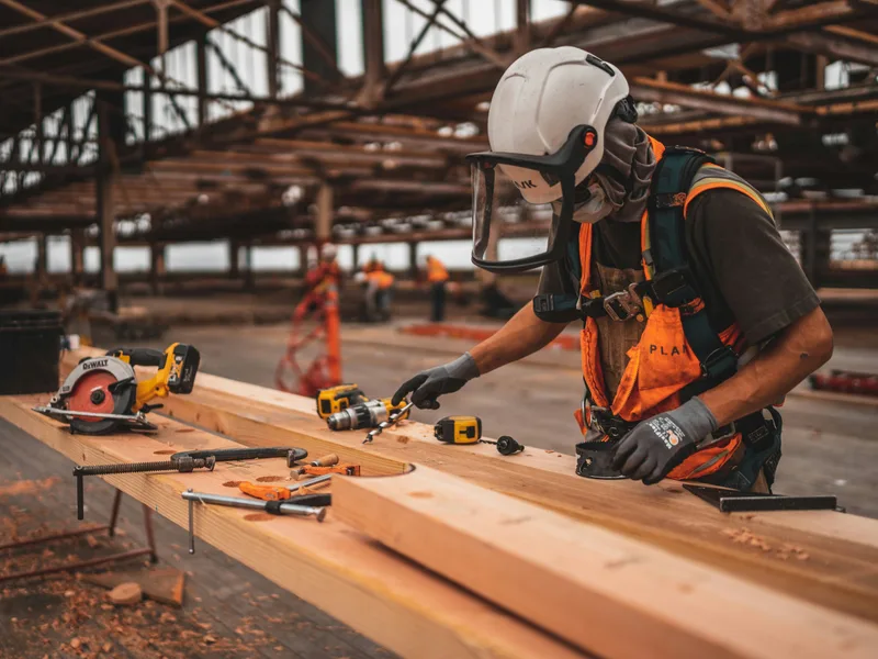 Melbourne Chiropractic Spine & Injury Center treating work injury in Palm Bay